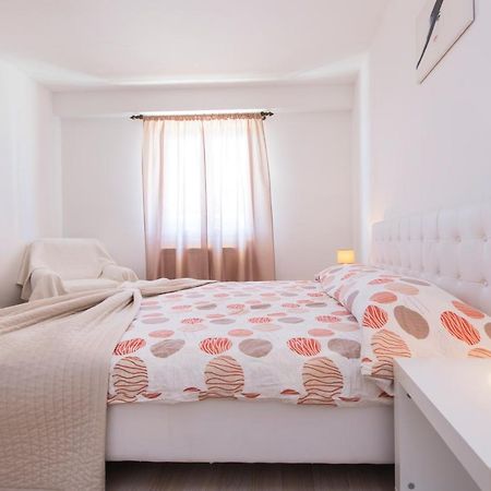 Apartmani Xenia & Desiderio Buzet Extérieur photo