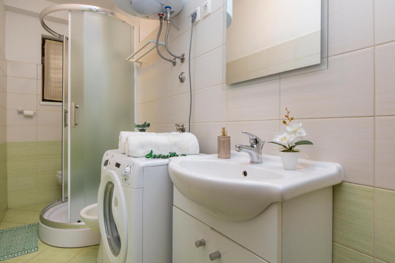 Apartmani Xenia & Desiderio Buzet Extérieur photo