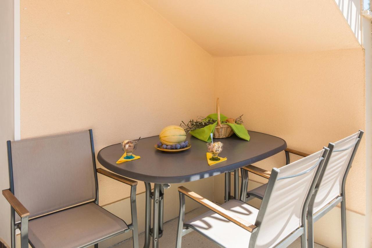Apartmani Xenia & Desiderio Buzet Extérieur photo
