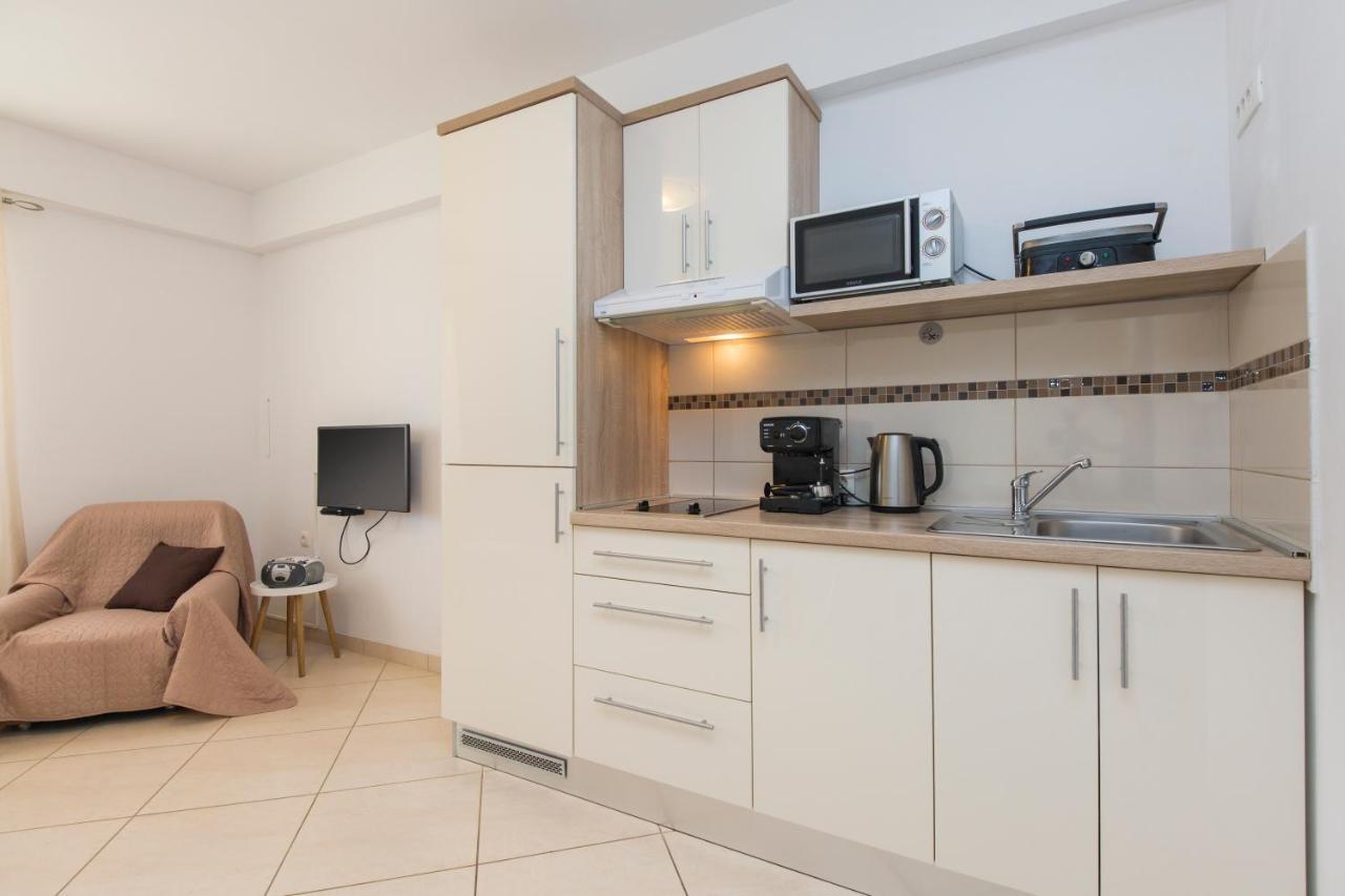 Apartmani Xenia & Desiderio Buzet Extérieur photo